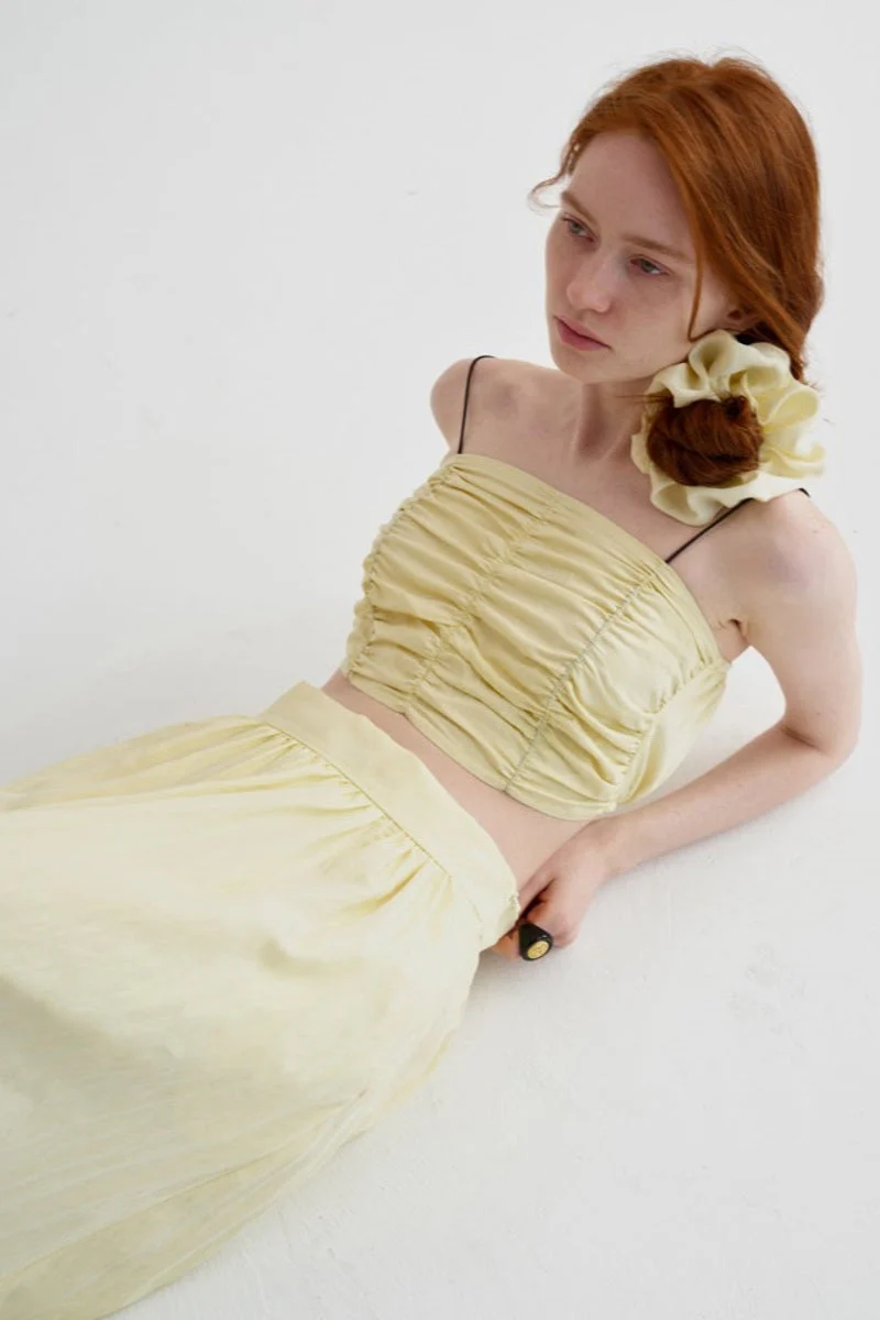 Norma® | Sleeveless Bandeau Top With Pleats - Image 2