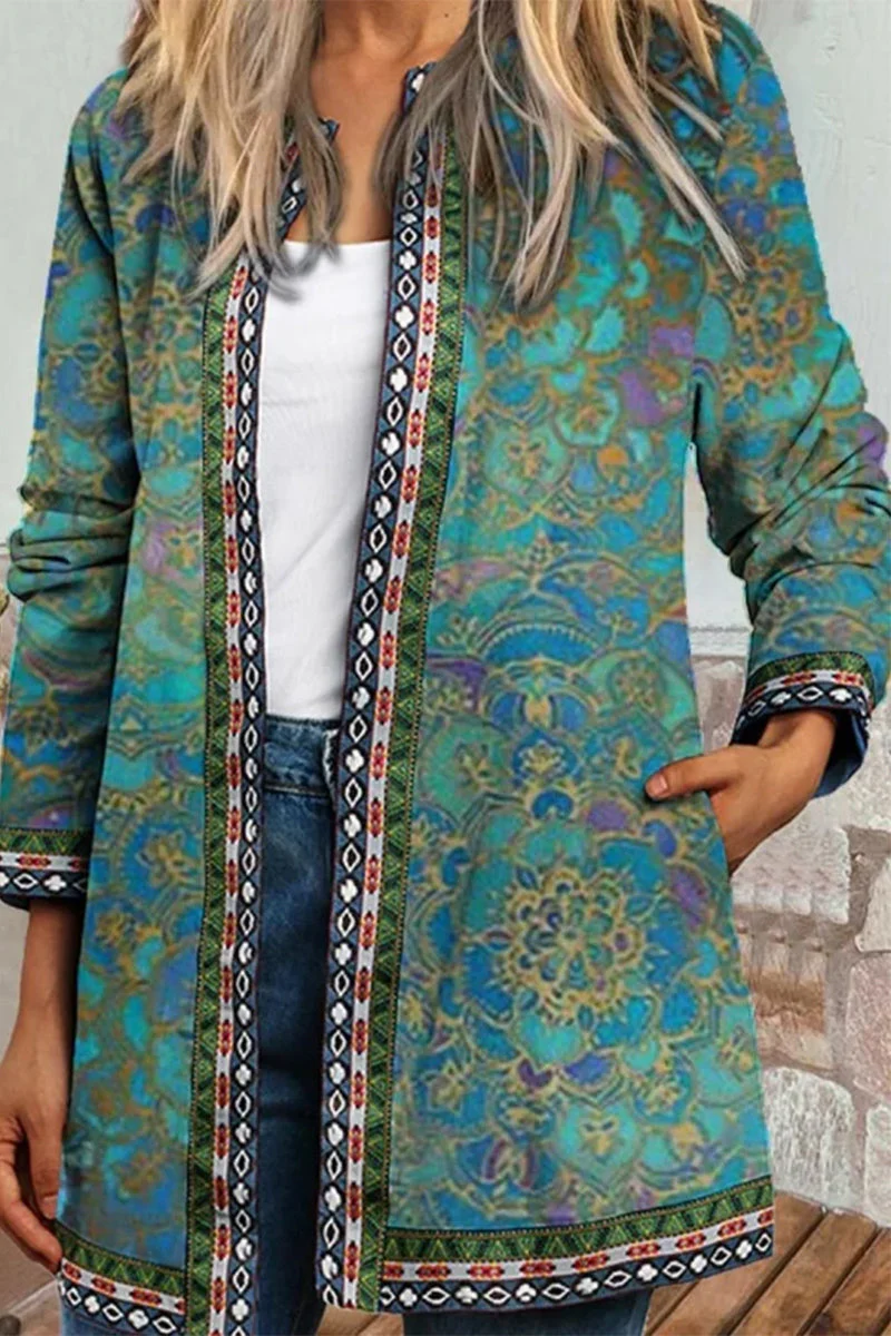 Norma | Modern and fashionable winter clothing item - Image 4