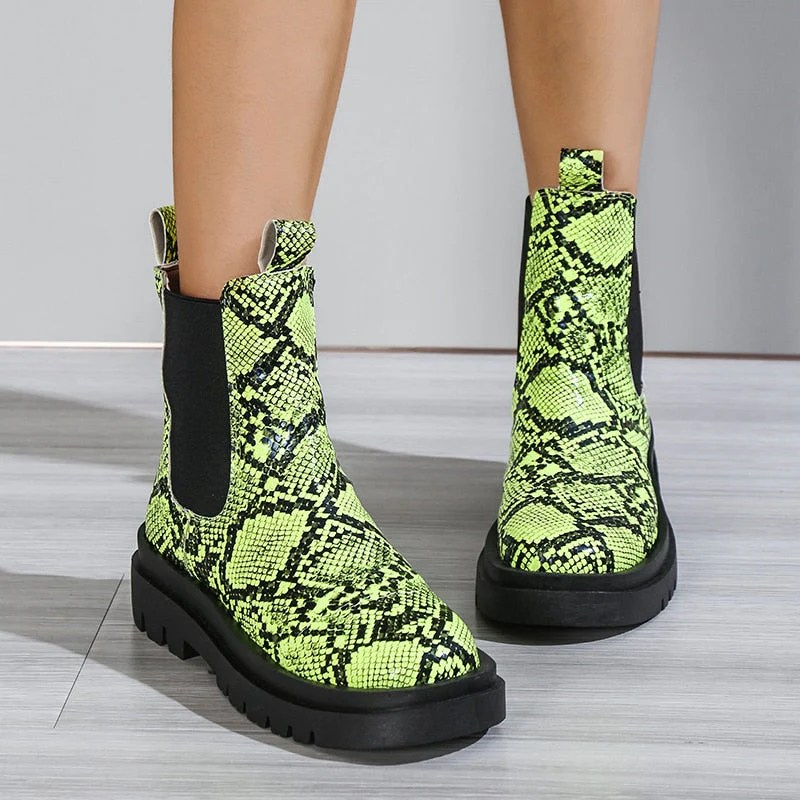 Nuria | Modern and supportive orthopedic boots - Image 2