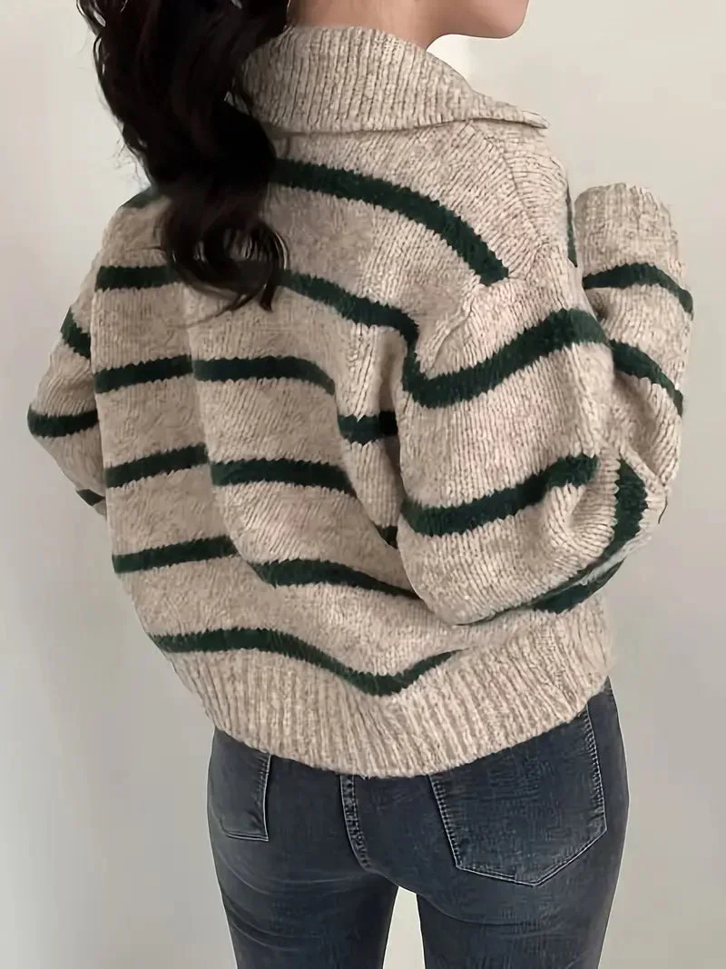 Octavia | V-neck knitted sweater - Image 10