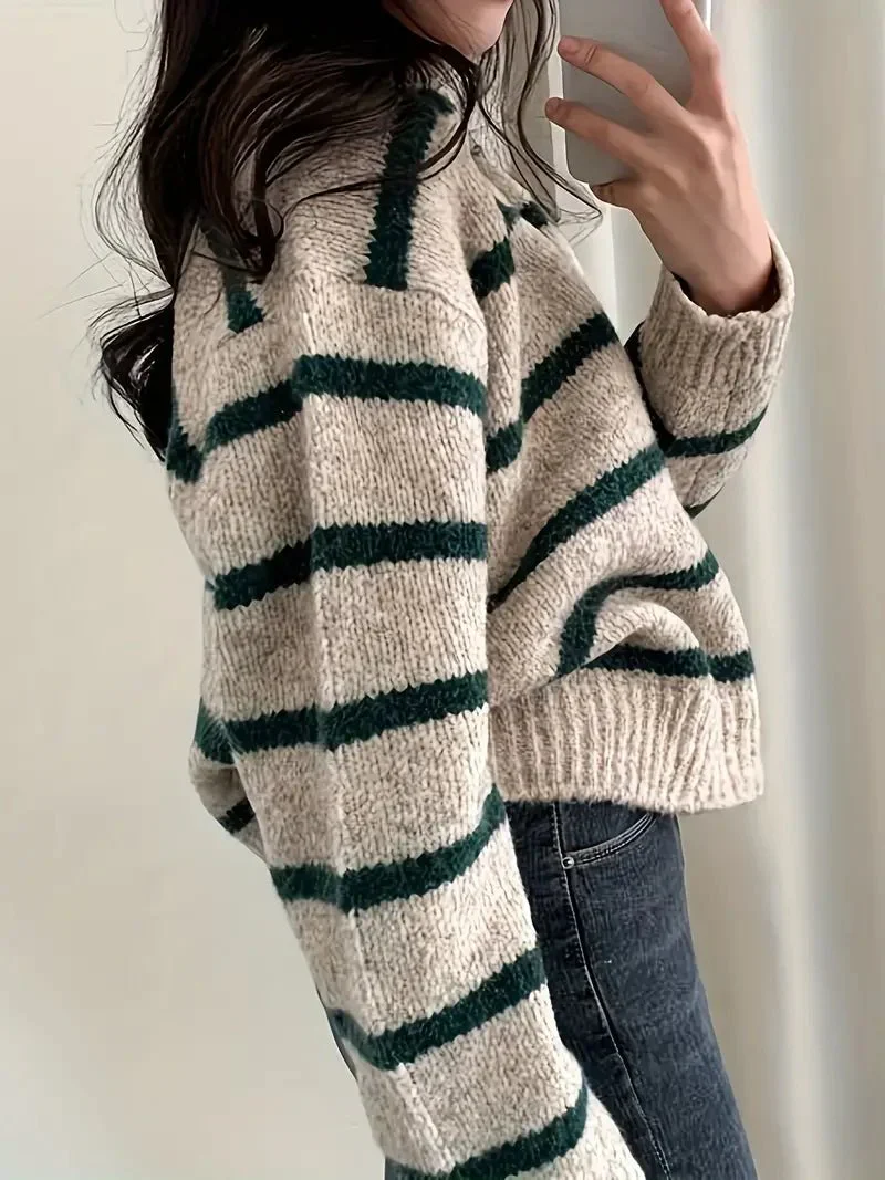Octavia | V-neck knitted sweater - Image 6