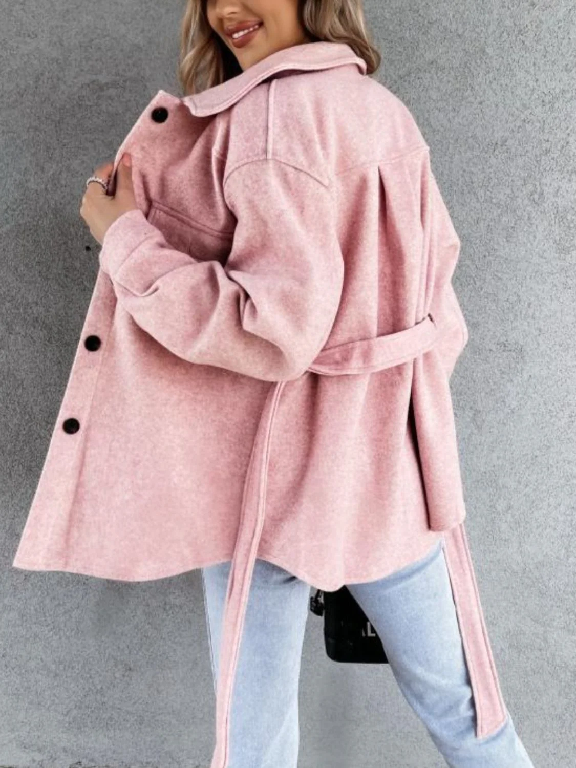 Olivia | Collared neck jacket with tied pockets and collar - Image 8
