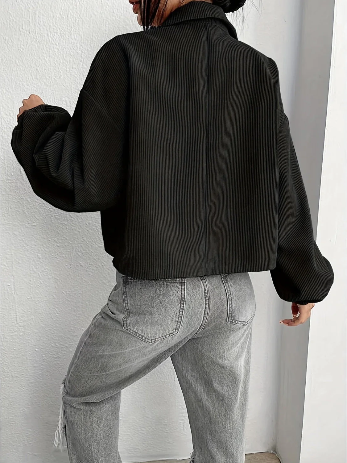 Oriana | Jacket with collar and dropped shoulders - Image 10