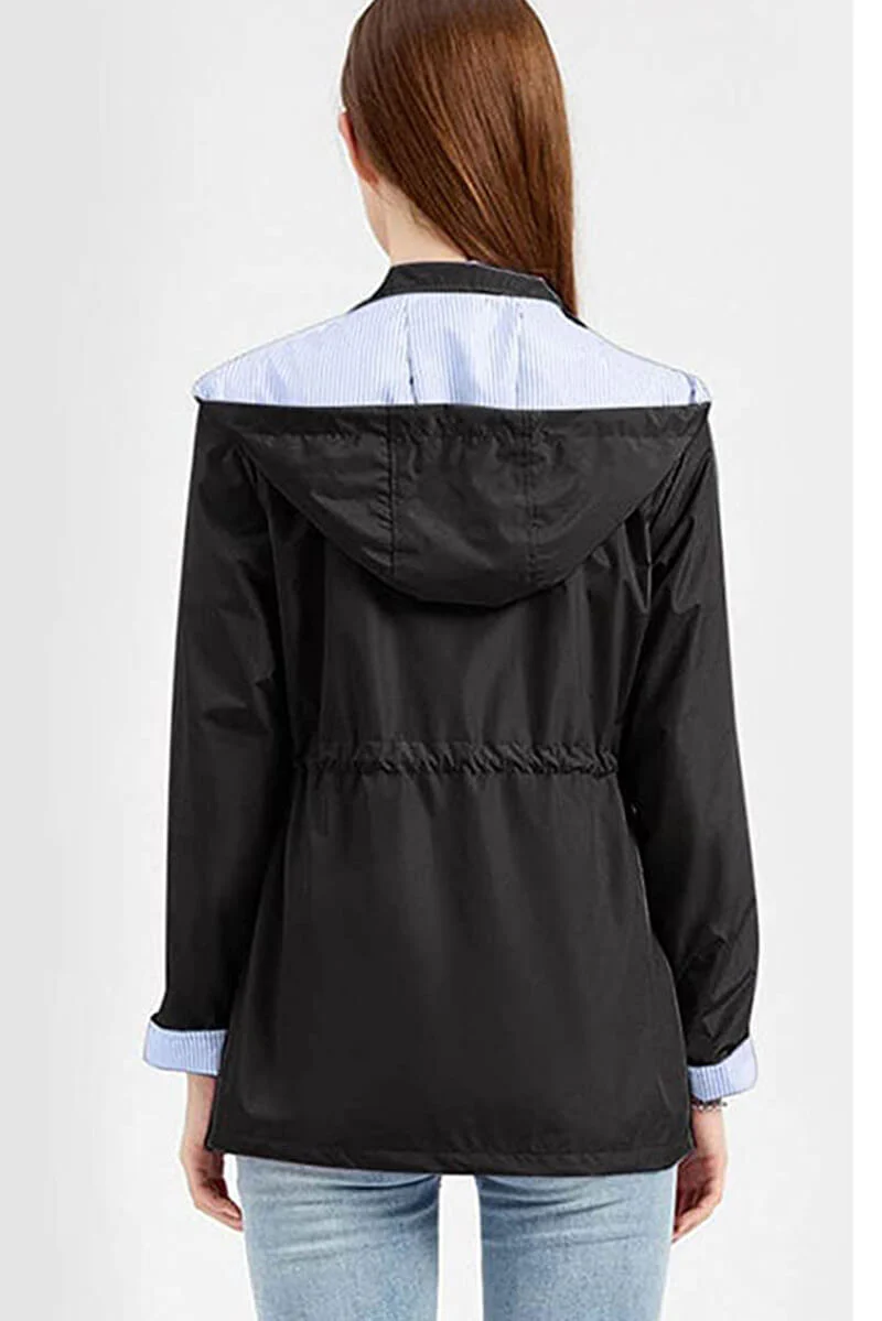 Oriana | Windbreaker with hood - Image 5