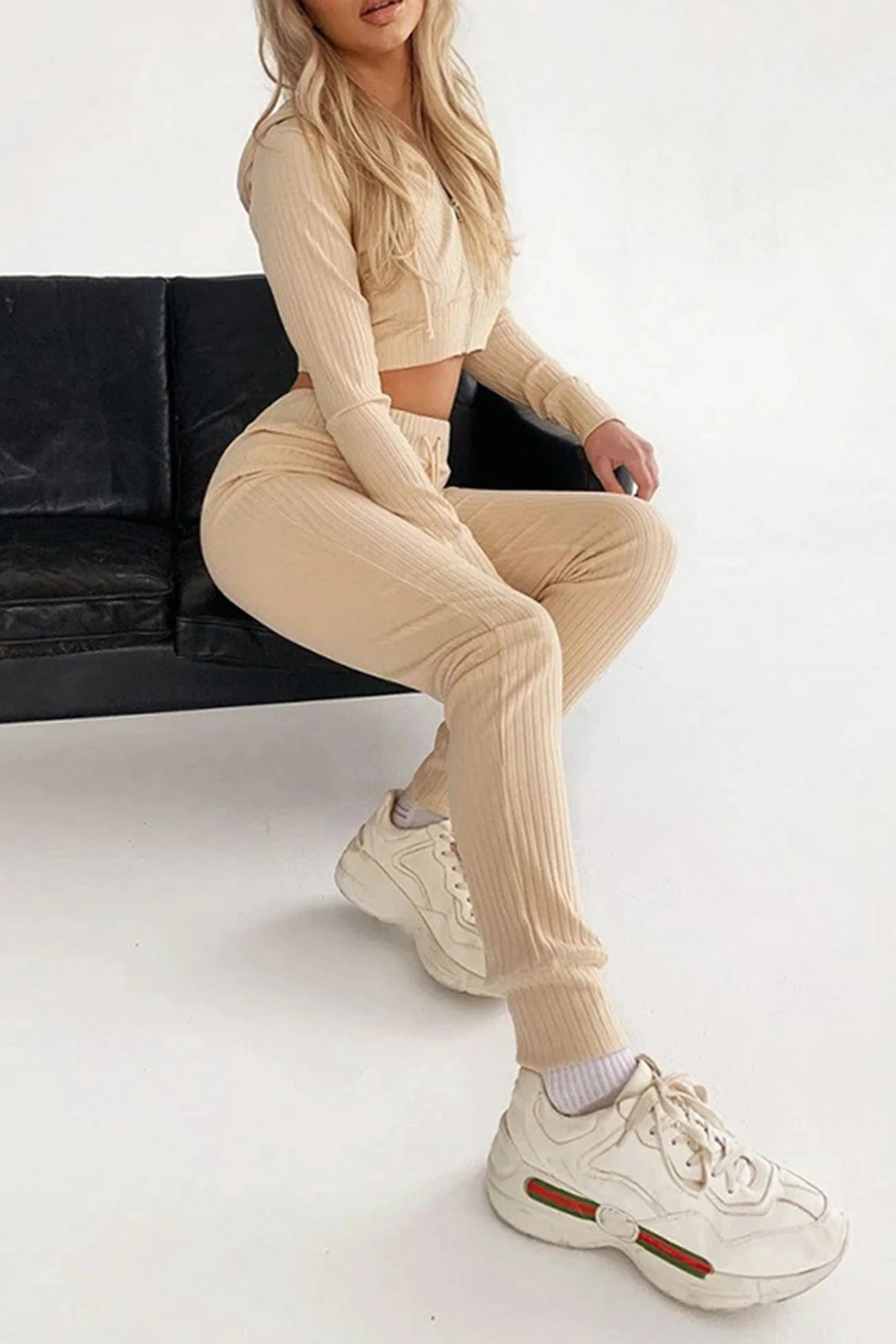 Paola | Long pants suits with ribbed knit hoodie - Image 8