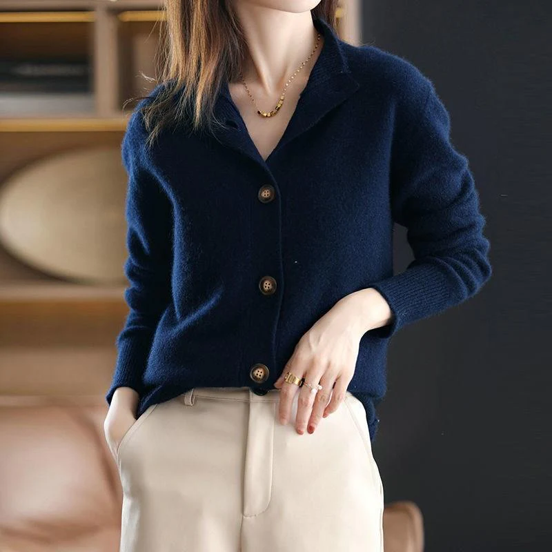 Paty | Classic, cozy cardigan - Image 2