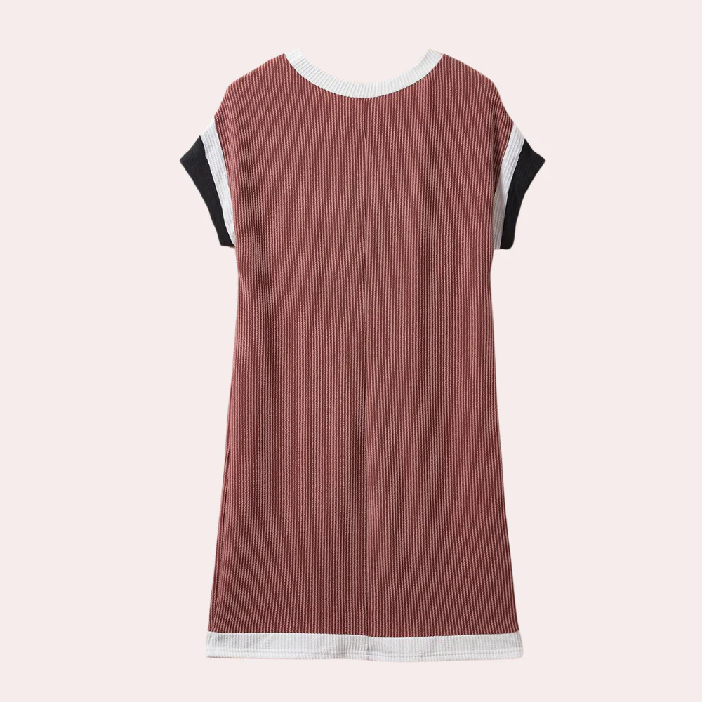 Paulina | Modern and fashionable winter clothing item - Image 3