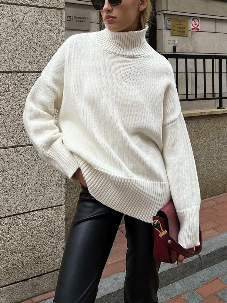 Penélope | Minimalist basic turtleneck sweater - Image 4