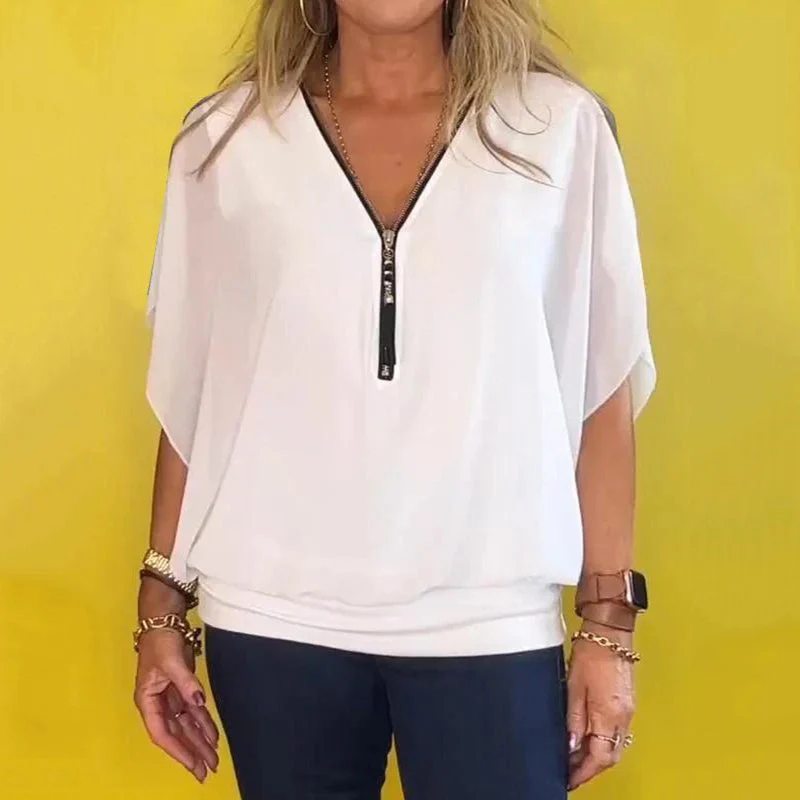 Perla| Timeless and stylish winter blouse