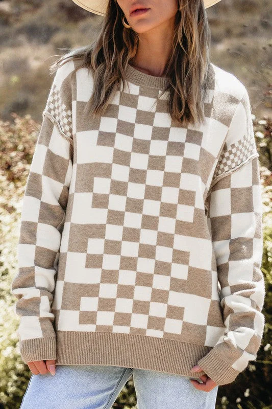 Petra | Checked crew neck sweater with dropped shoulders - Image 4