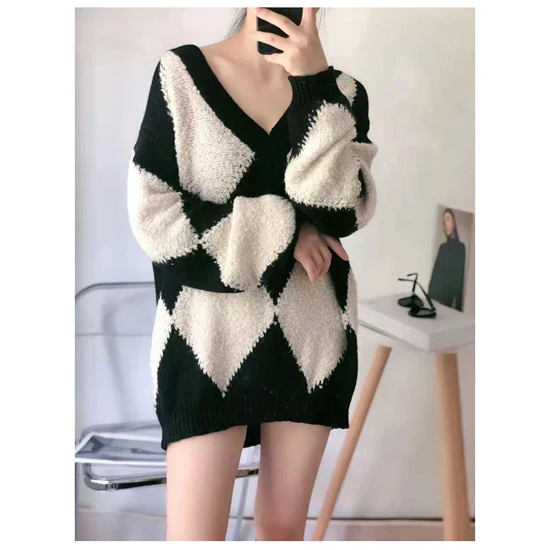 Pink | Stylish and elegant winter sweater - Image 6