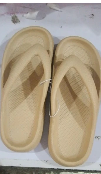 Pura® | Outdoor Seaside Beach Thick Bottom Flip Flops - Image 7