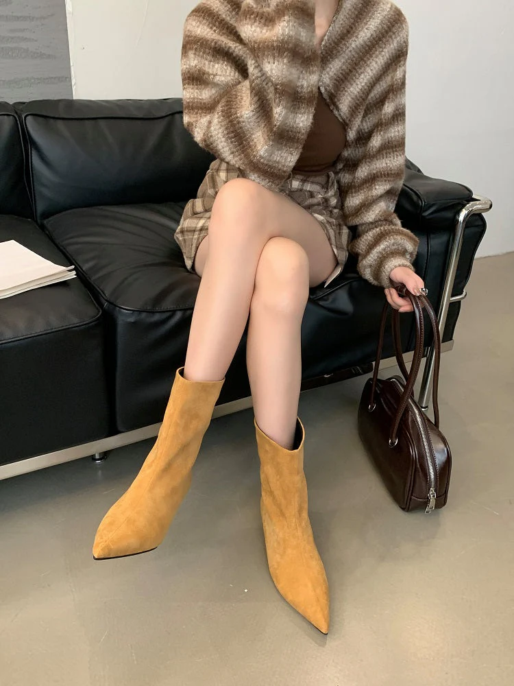 Ramona | Pointed toe light boots for women - Image 6