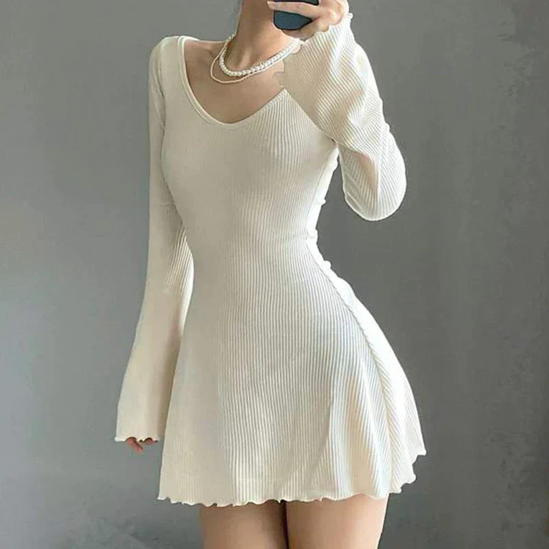 Raquel® | Fashionable and minimalist summer dress - Image 3