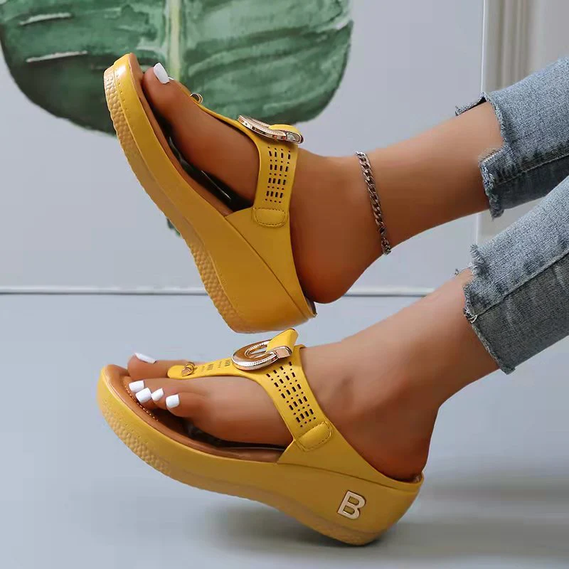 Raquel® | Fashionable Sandals For Chic Women - Image 3