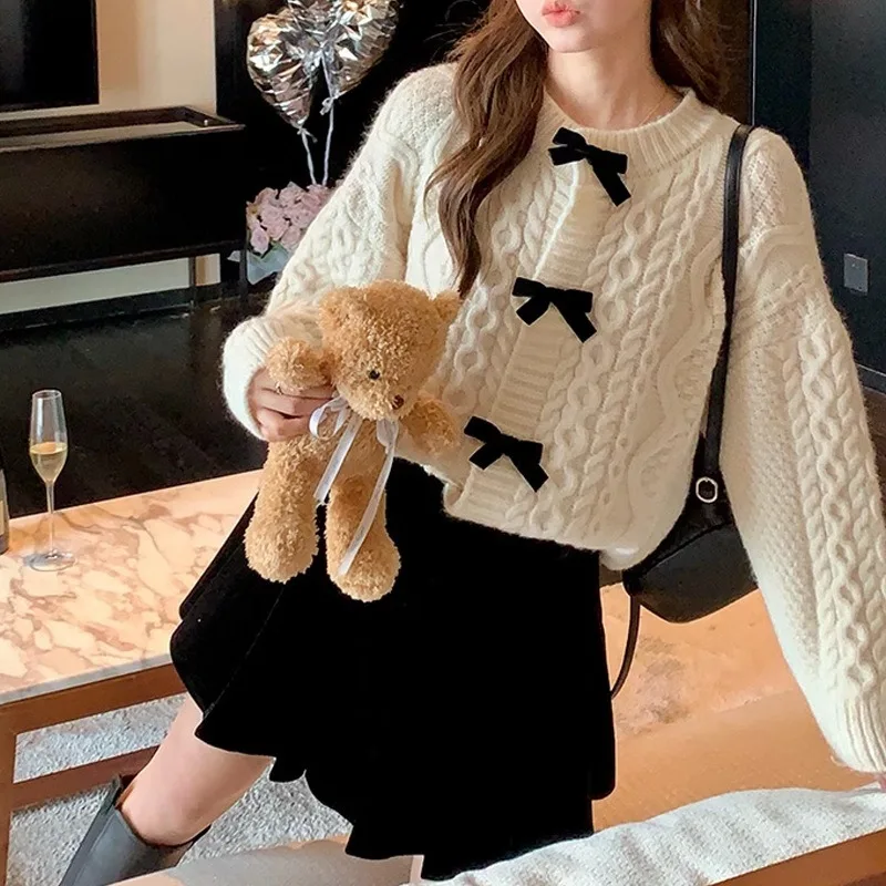 Regina | Soft women's sweater - Image 2