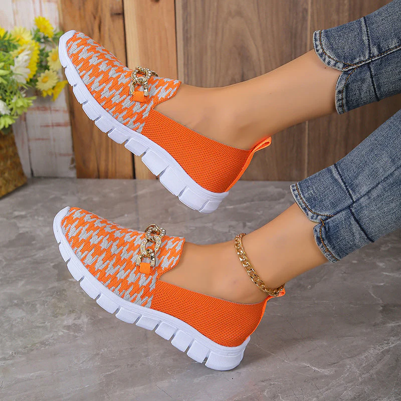 Renata® | Fashion Houndstooth Print Chain Mesh Shoes