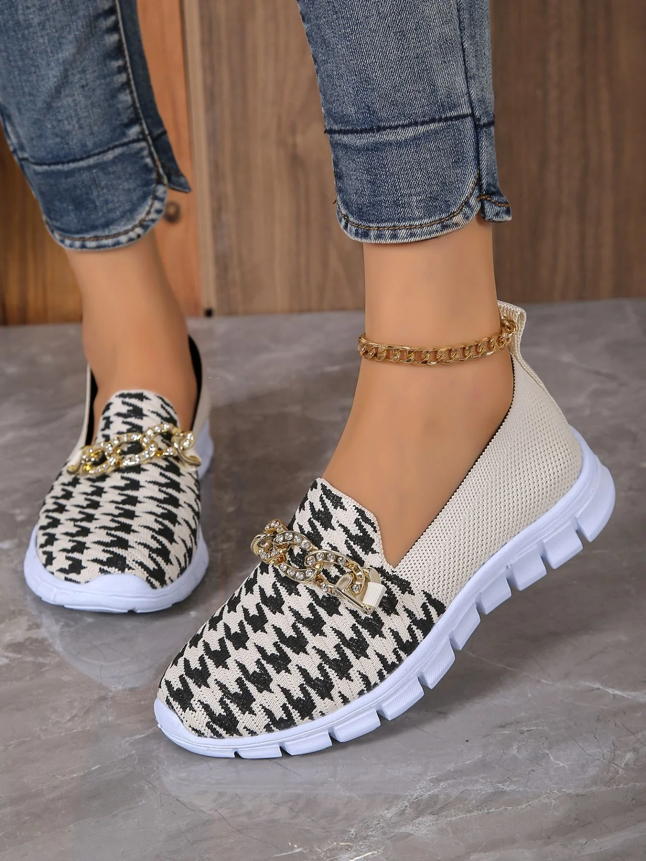 Renata® | Fashion Houndstooth Print Chain Mesh Shoes - Image 6