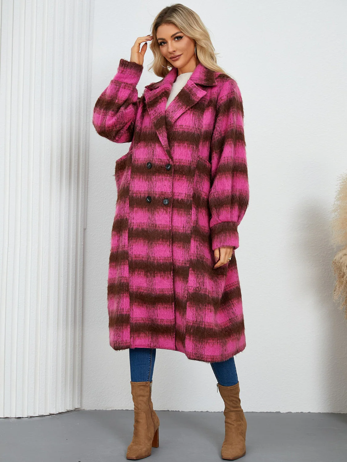 Rocio | Contrasting double breasted long sleeve coat - Image 8