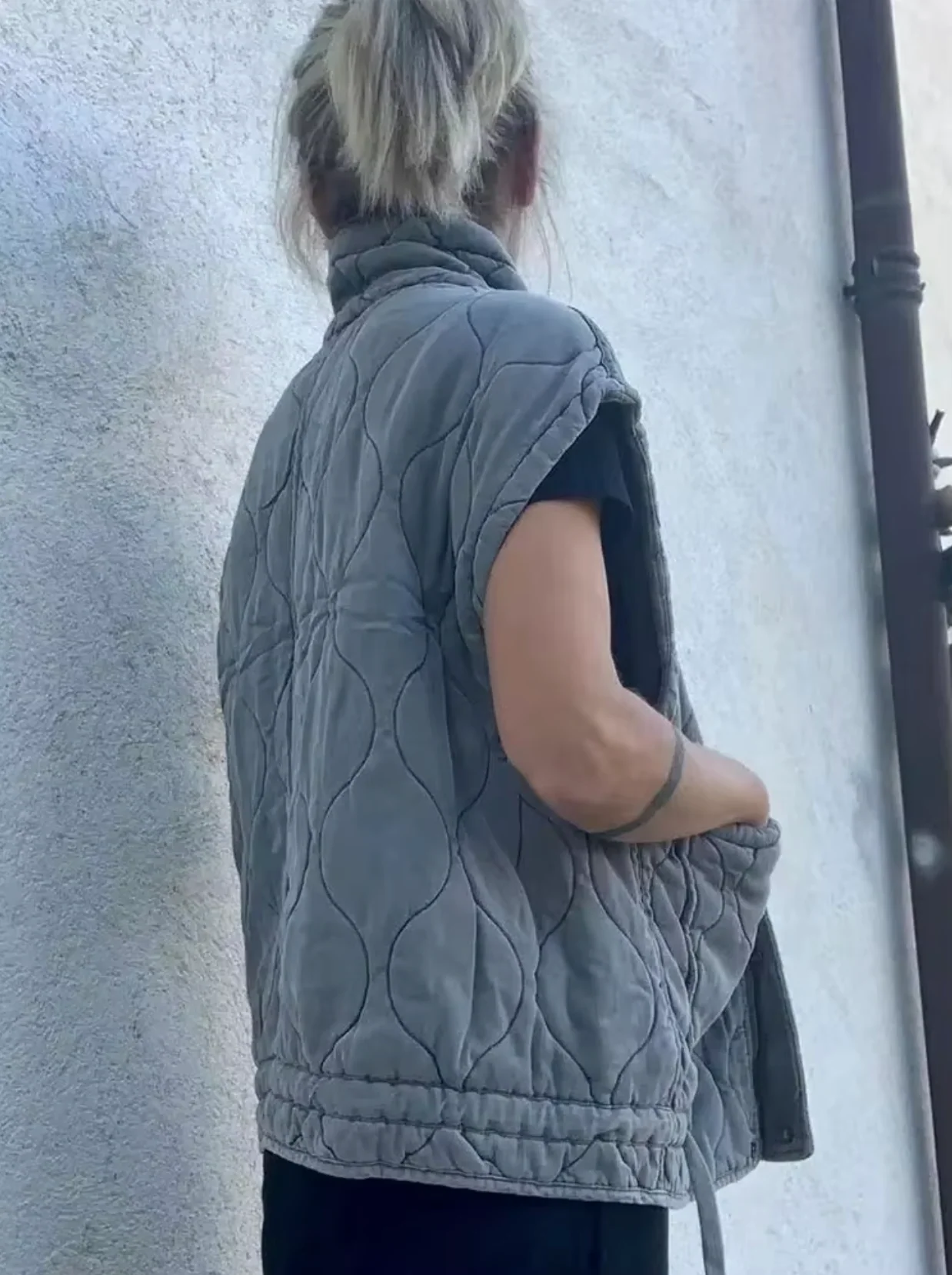 Rosario | Cotton vest with pockets - Image 3