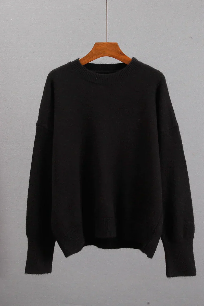 Rubí | Elegant women's knitted sweater - Image 13