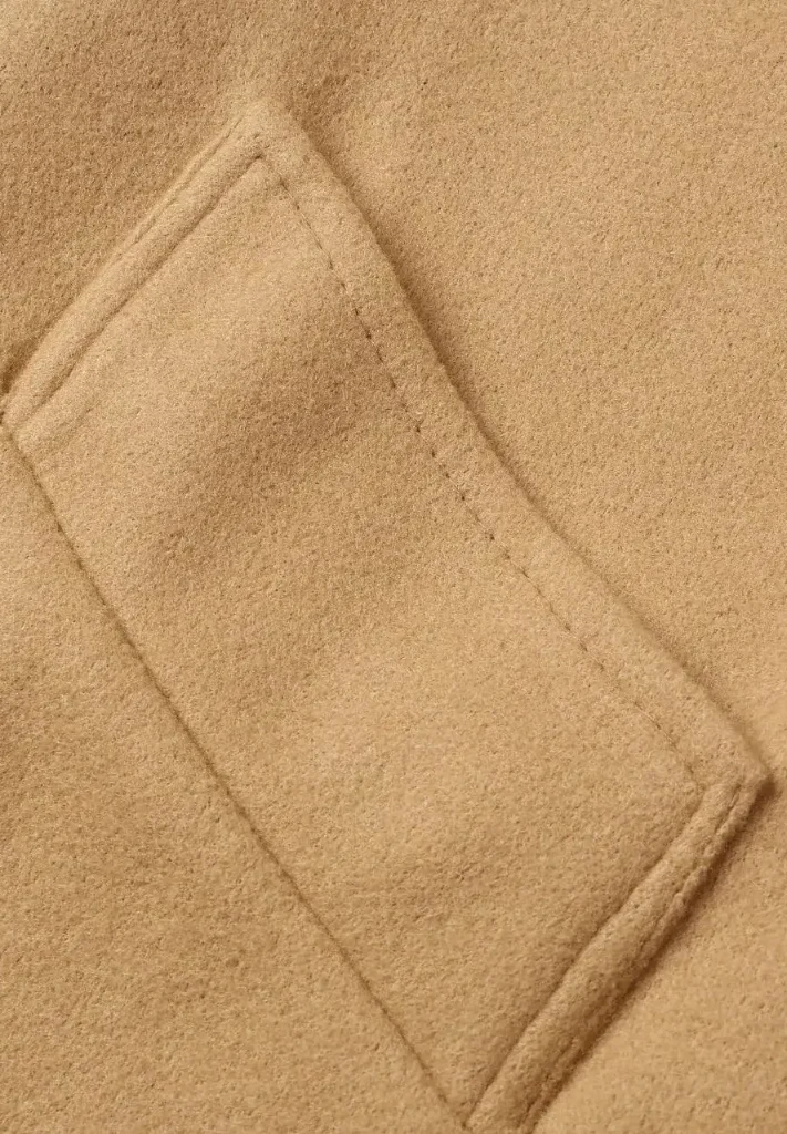 Sandra | Modern and fashionable winter clothing item - Image 12