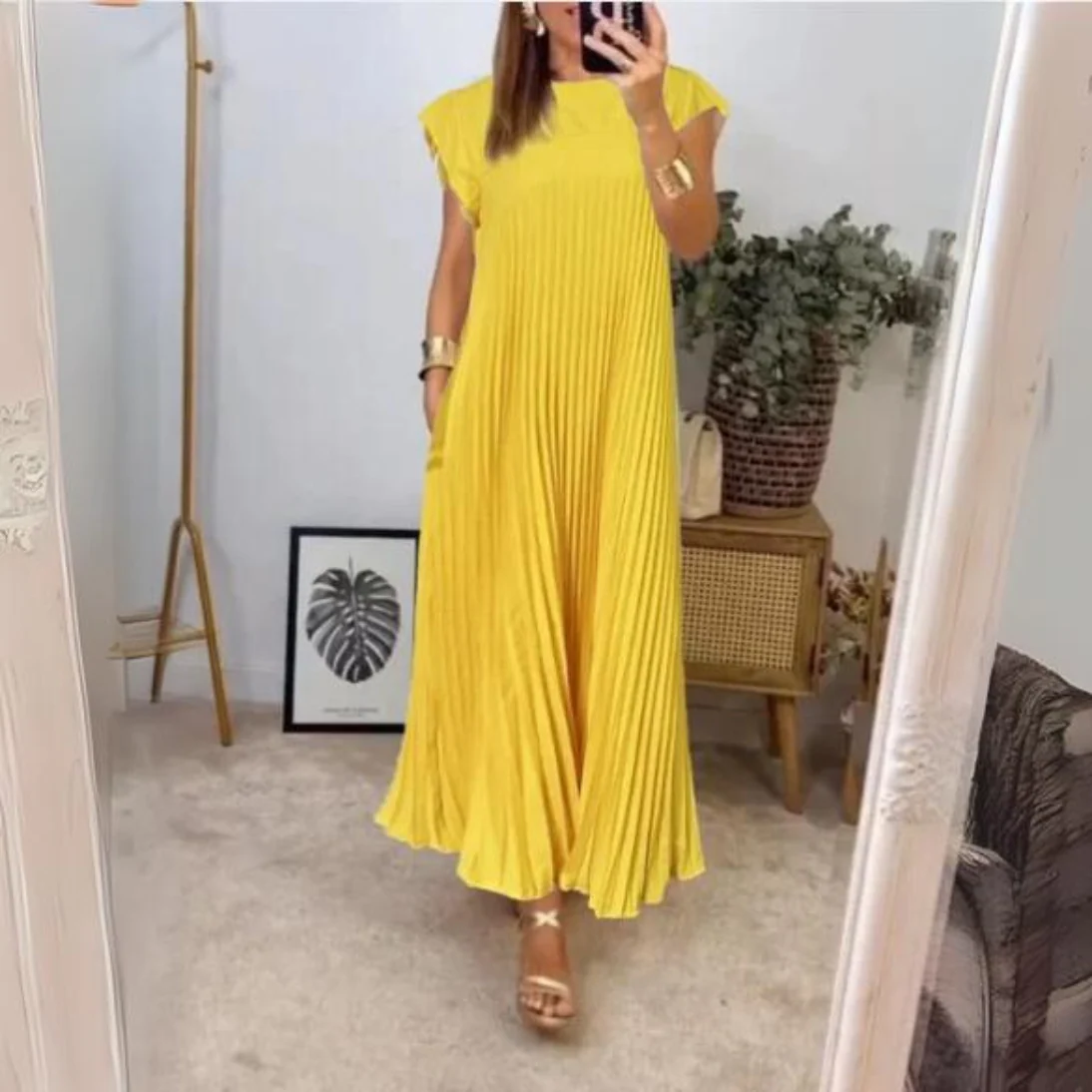 Scarlett® | Light And Fresh Pleated Dress - Image 5