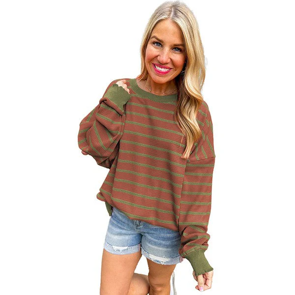 Selma | Orange striped loose sweater with a crew neck and shoulders - Image 8