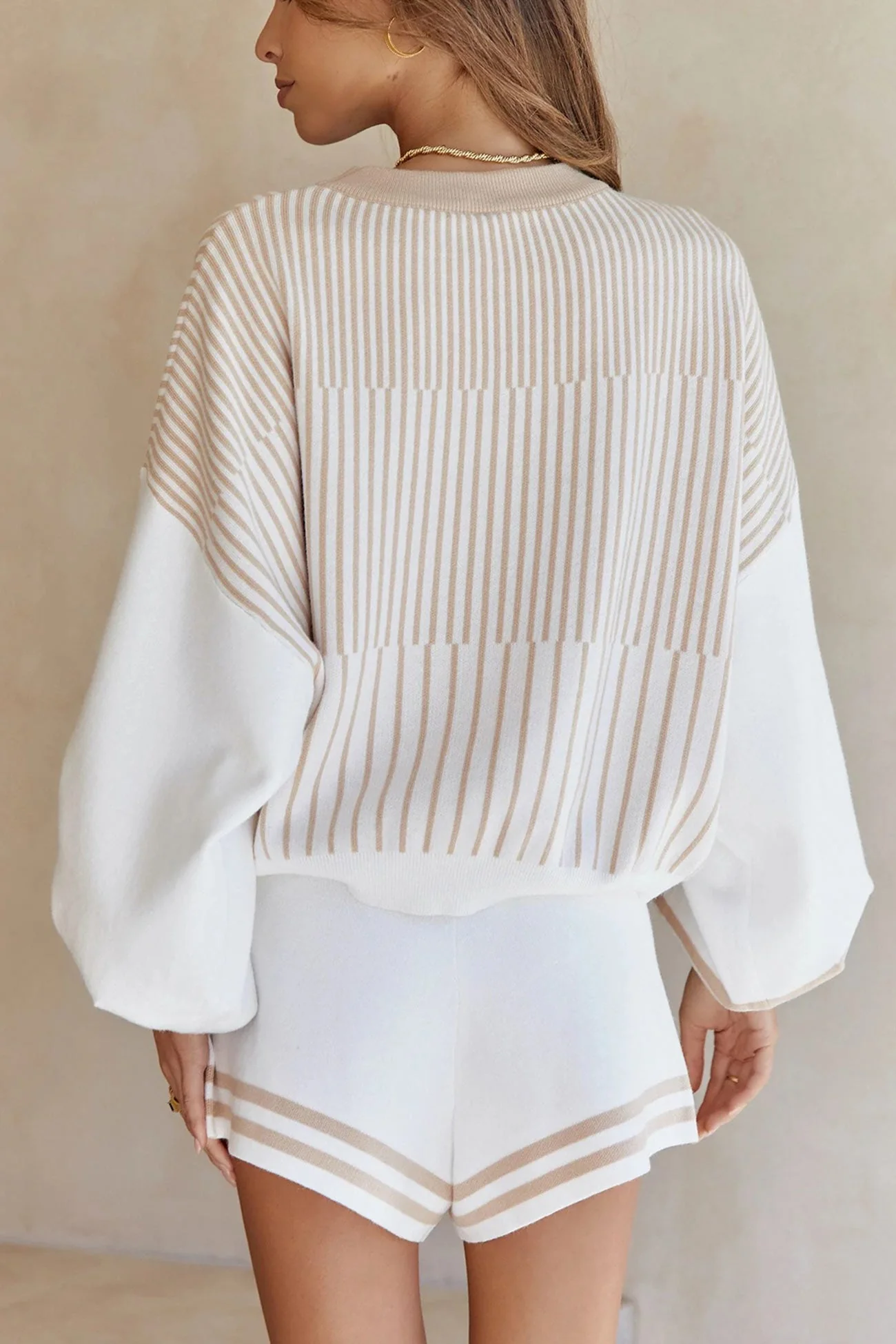 Silvia | Striped sweater knit shorts set - Image 10