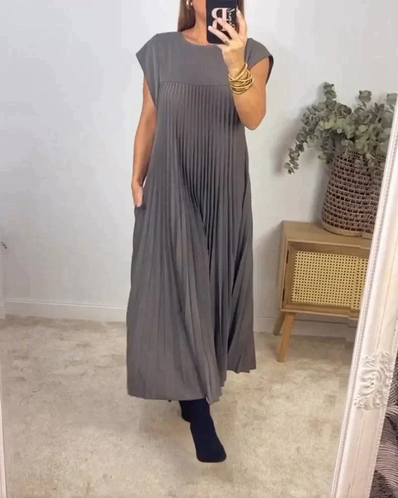 Simona® | Sleeveless Dress With Pleats - Image 12