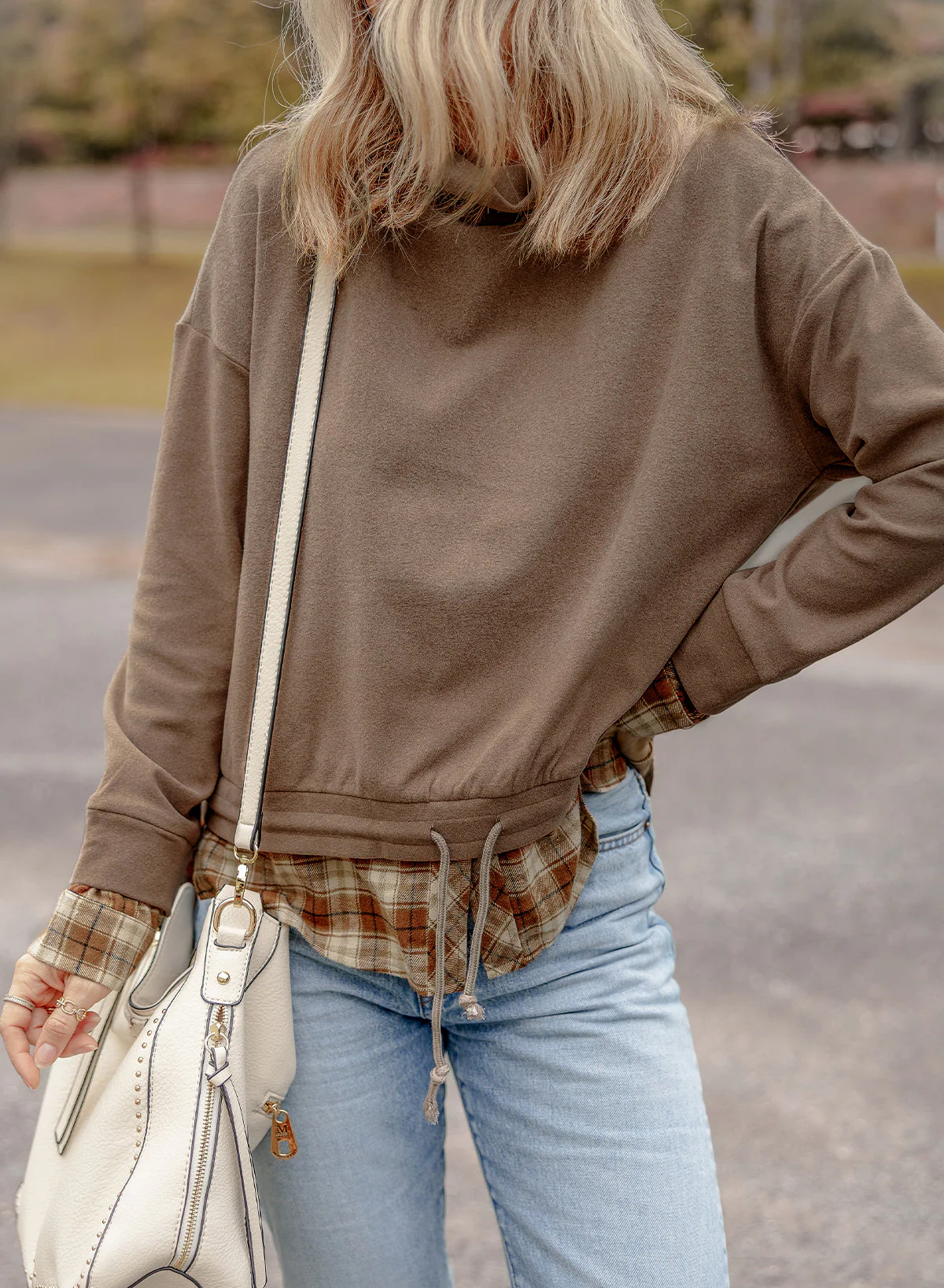 Soledad | Simple and stylish winter blouse - Image 7