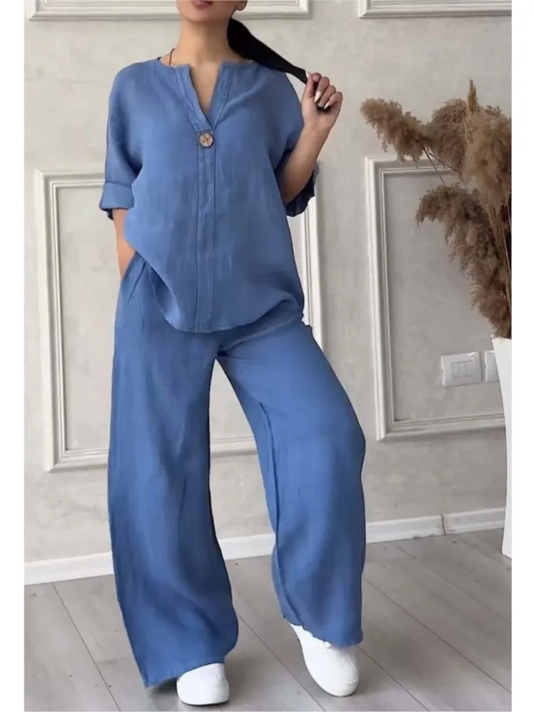 Soraya | Casual set - V-neck top and trousers - Image 3
