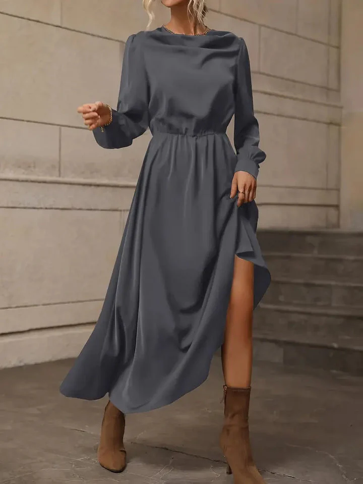 Soraya | Simple and stylish winter dress - Image 8