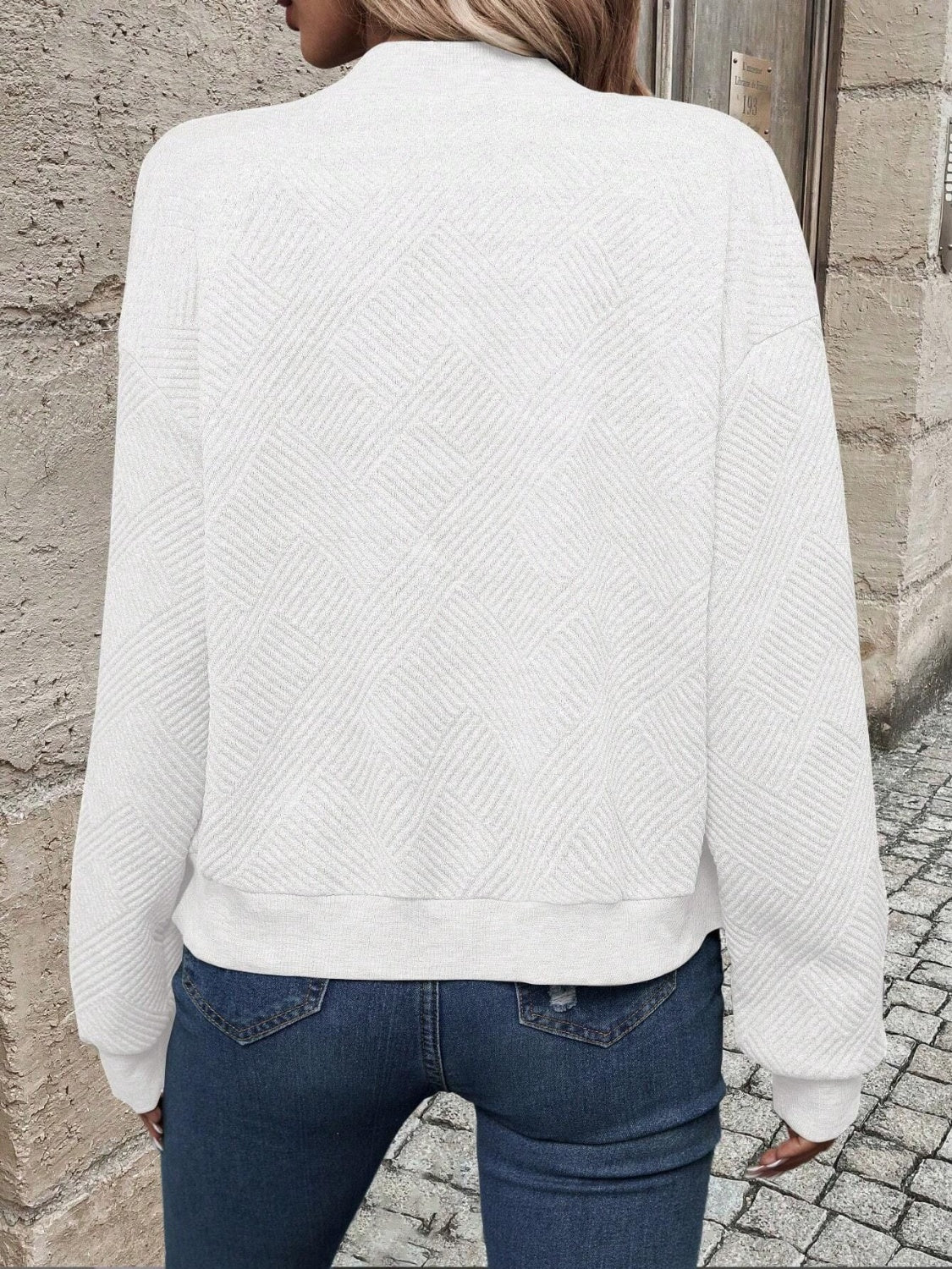 Stefanie | Structured long sleeve jacket with zip fastening - Image 11
