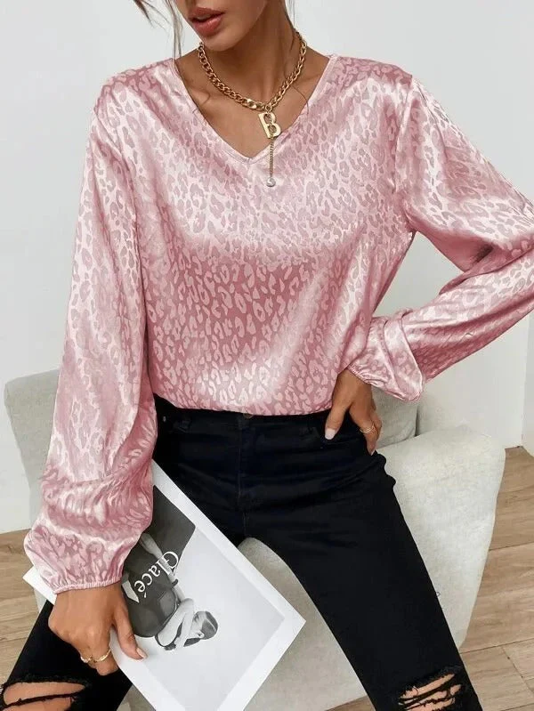 Stella® | Loose Long Sleeve V Neck Leopard Print Blouse