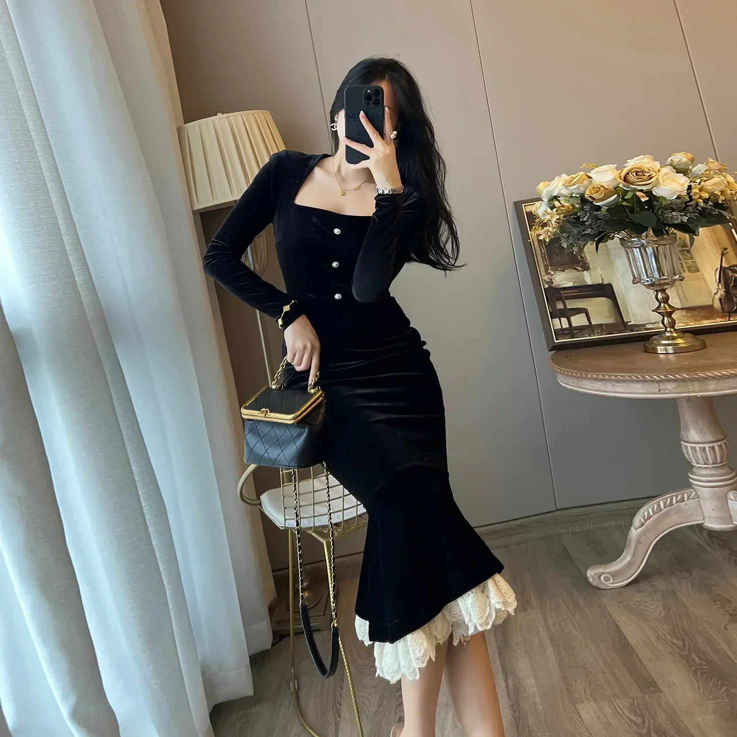 Susana® | Elegant black velvet dress for women - Image 2