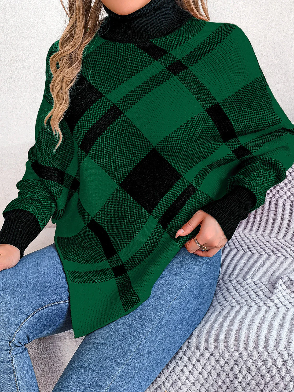 Tabea | Checked turtleneck sweater with batwing sleeves - Image 4