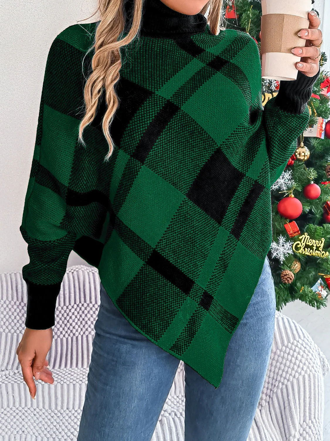 Tabea | Checked turtleneck sweater with batwing sleeves - Image 7