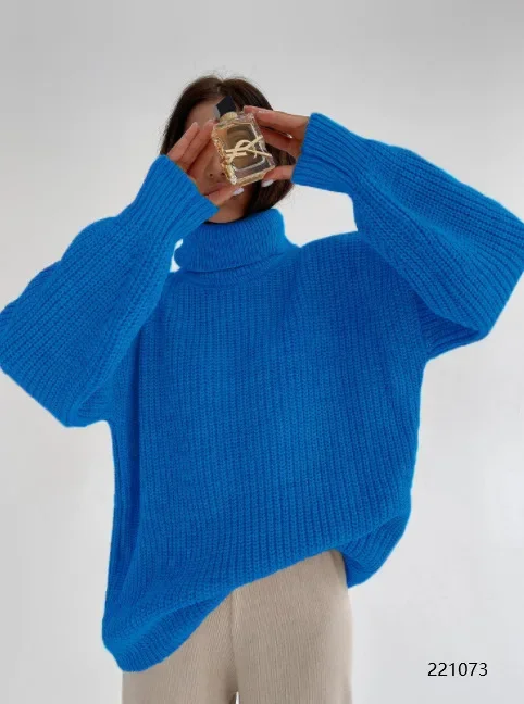 Thalia | Warm knitted sweater for women for autumn and winter - Image 8