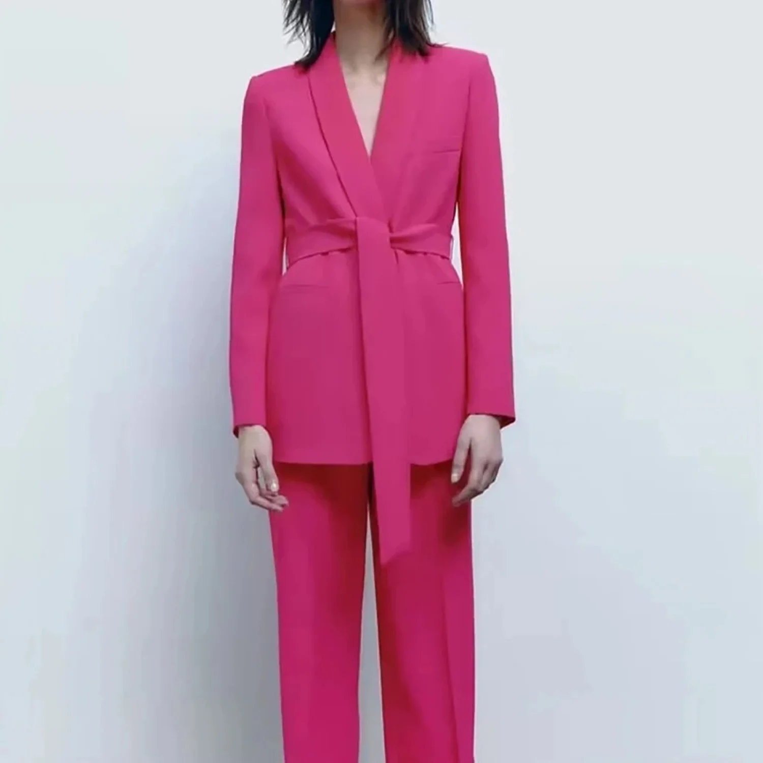 Vanesa| Modern and fashionable winter trousers - Image 6