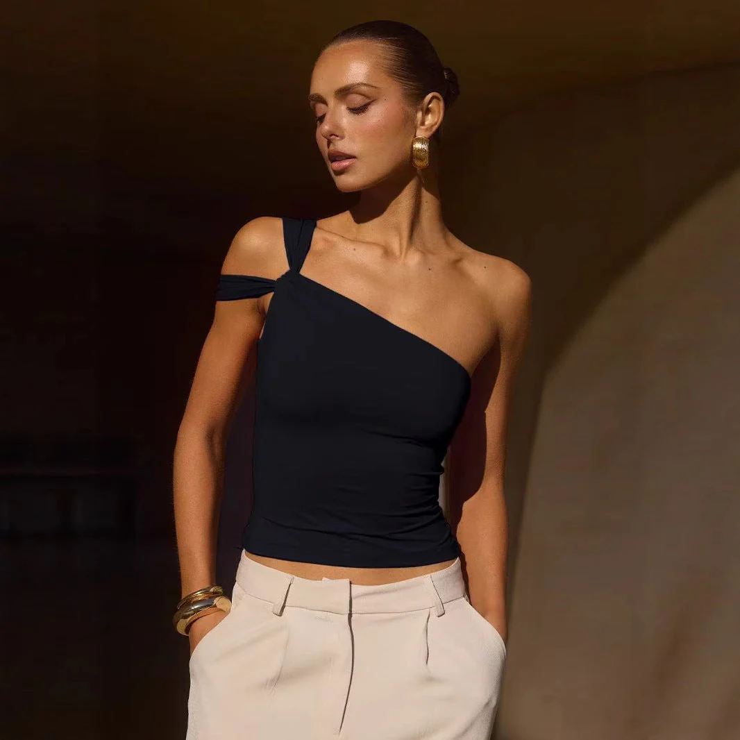 Verónica® | Women'S Asymmetric One-Shoulder Top - Image 4