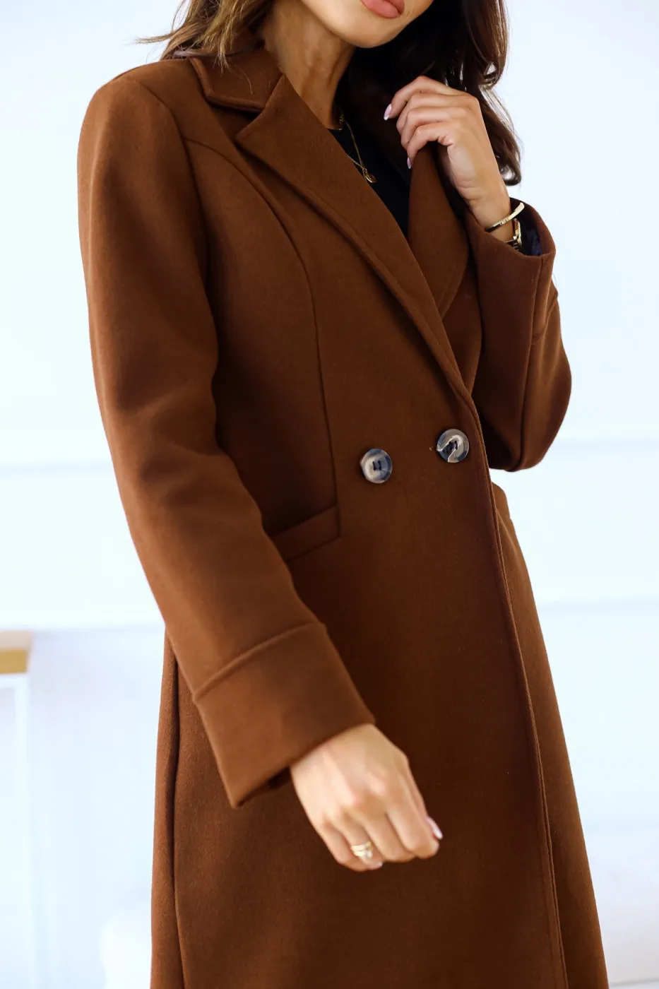 Vilma | Fashionable long coat for elegant women - Image 2