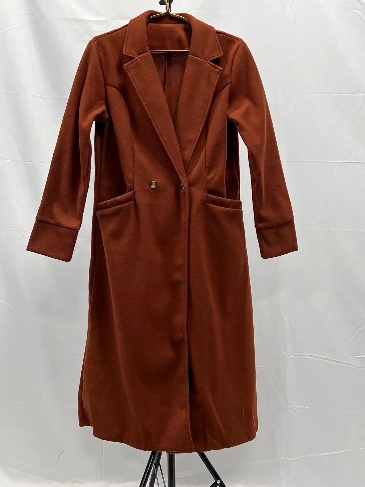 Vilma | Fashionable long coat for elegant women - Image 3