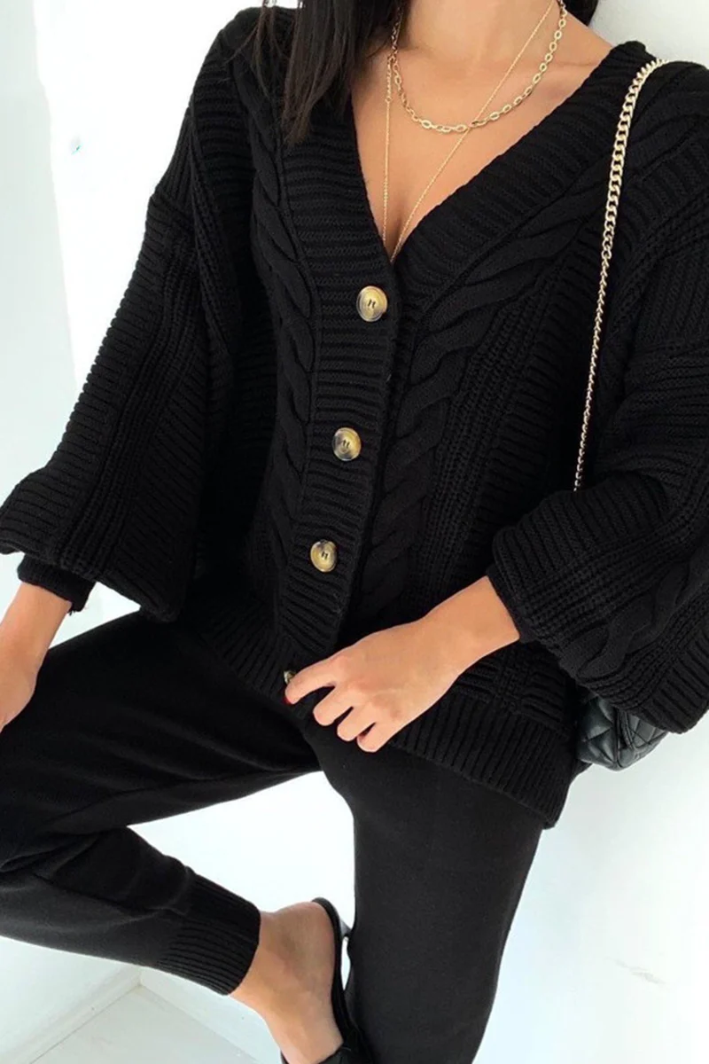 Vittoria | Casual solid patchwork two-piece suit with V-neck and long sleeves - Image 5