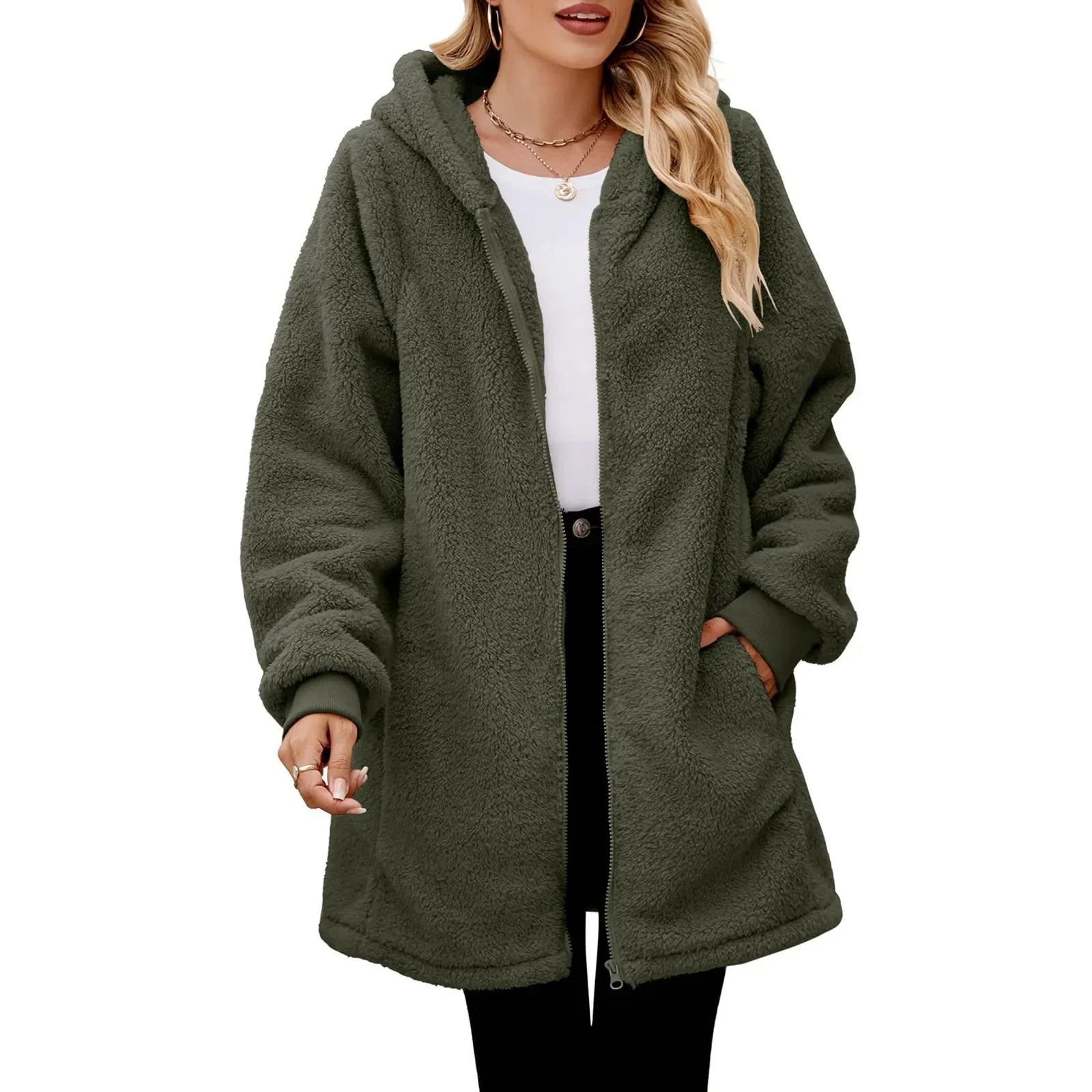 Viviana | Fashionable and effortless winter garment - Image 10