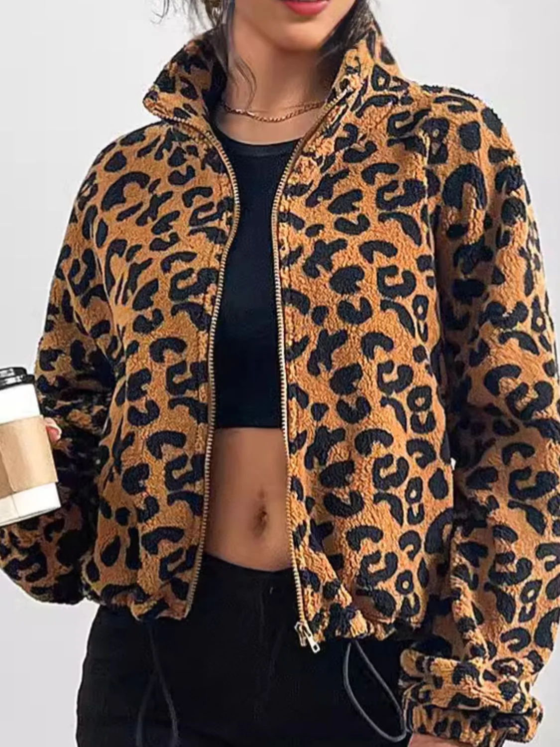 Waleska | Leopard print long sleeve jacket with zip fastening - Image 4