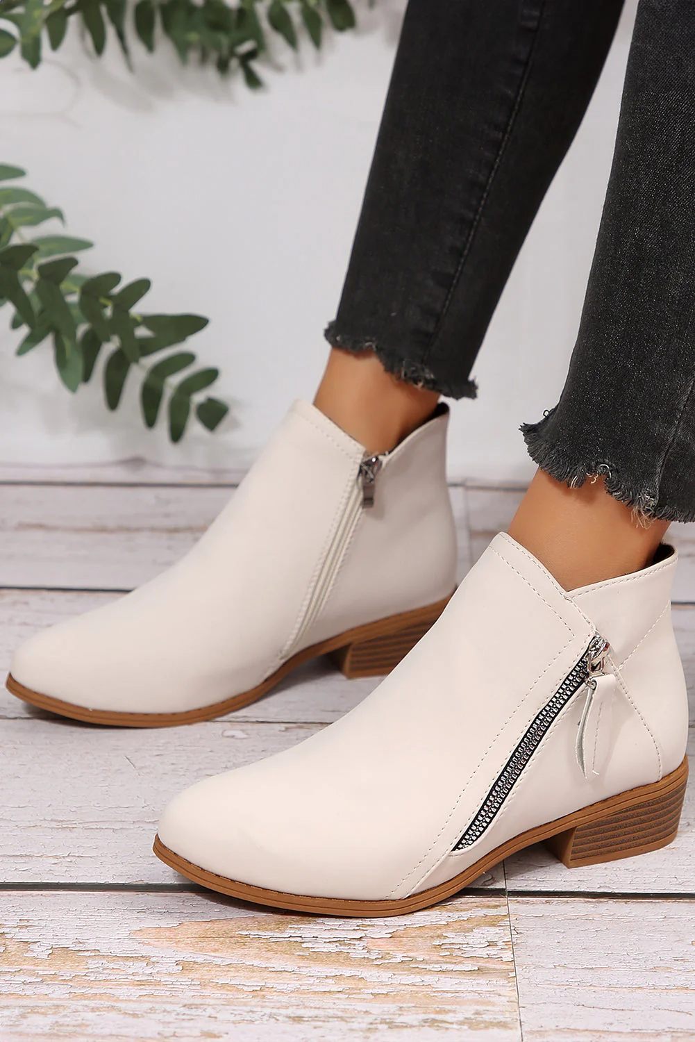 Wanda | Trendy and supportive orthopedic boots - Image 15