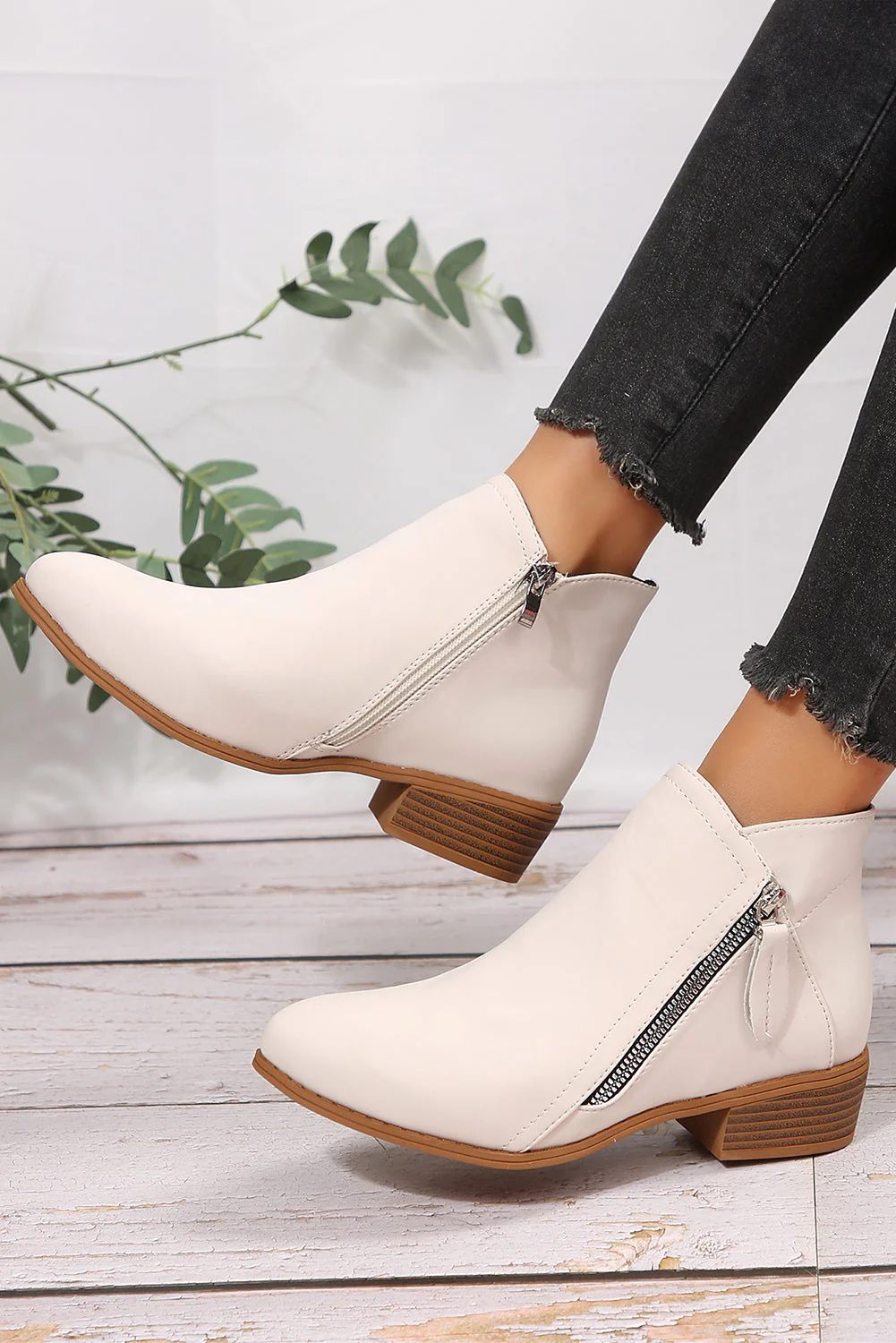 Wanda | Trendy and supportive orthopedic boots - Image 6