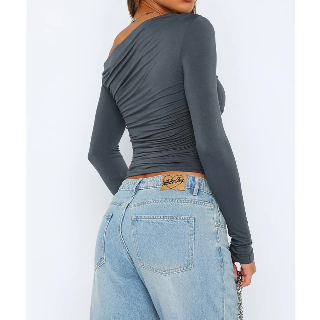 Wilhelmina® | Top asymétrique torsadé for women Manches longues - Image 8