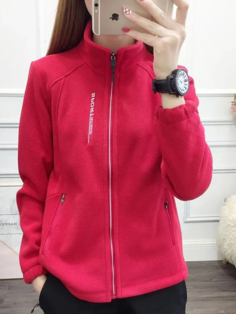 Wilhelmina | Casual fleece jackets for women - Image 4